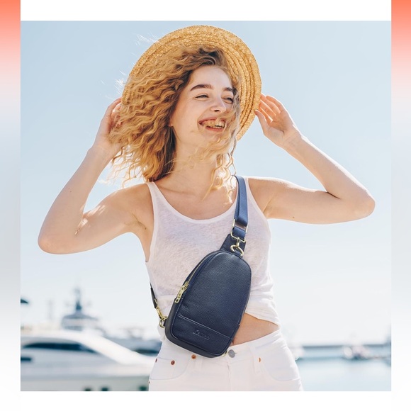 Stylish Navy Leather Sling Bag - Picture 2 of 6